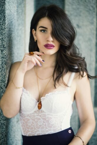Mahipalpur (+919958560360) Call Girls near Radisson Blu Plaza Delhi Airport, Incall outcall Delhi Escorts Service